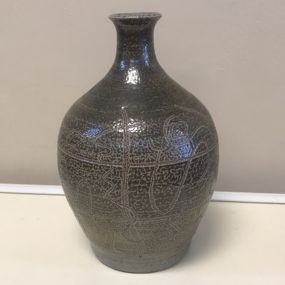 Studio Pottery Salt Glaze SB‎ Signed Vase - Picture 2 of 7
